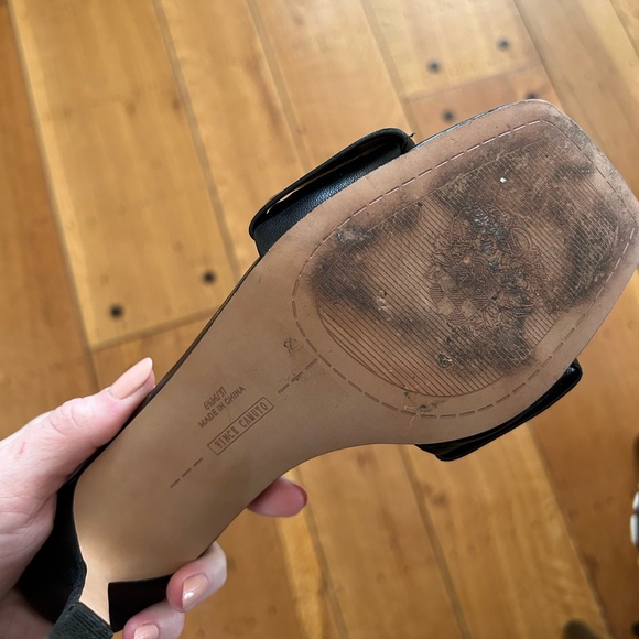 Vince Camuto kitten heel mule/sandal - Picture 3 of 7